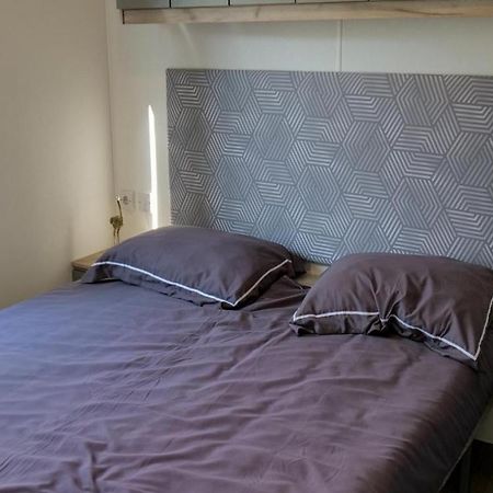 Camping Zavelbos Superior Chalet Maaseik Εξωτερικό φωτογραφία